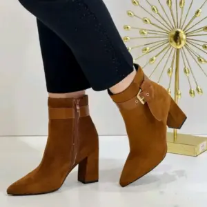 حذاء أنيق 040